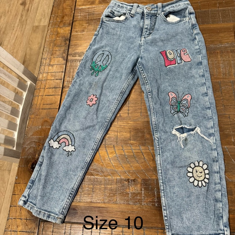 Embroidered Blue Jeans for Women